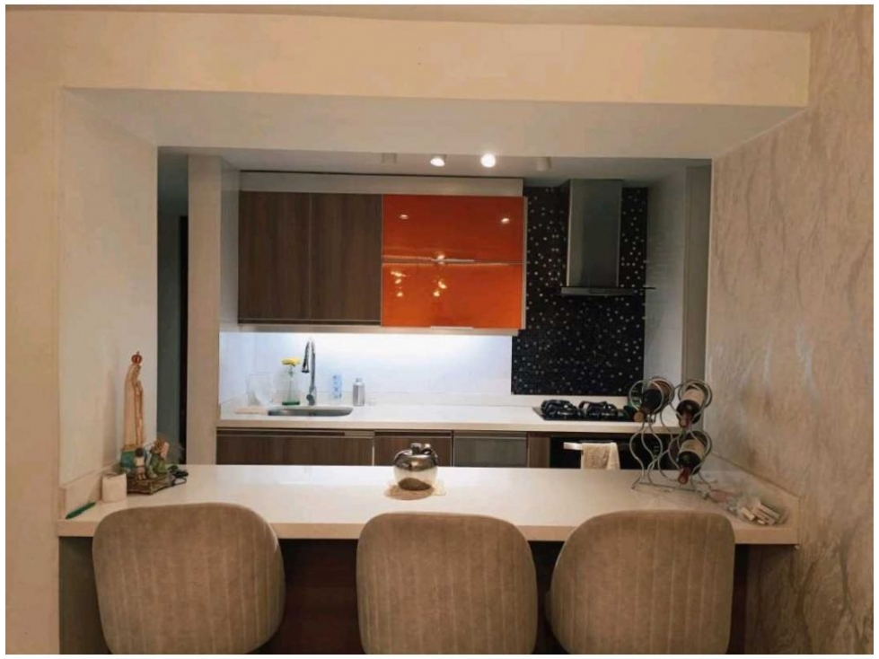 APARTAMENTO EN VENTA LOMA DE LOS BERNAL — foto 5