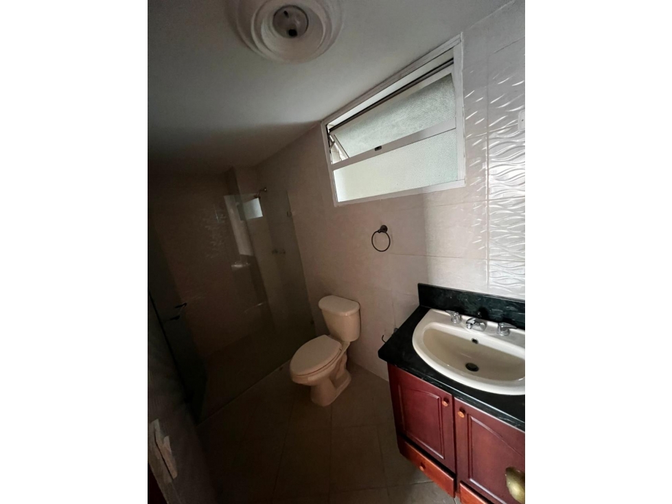 APARTAMENTO PARA EL VENTA EN LAURELES — foto 5