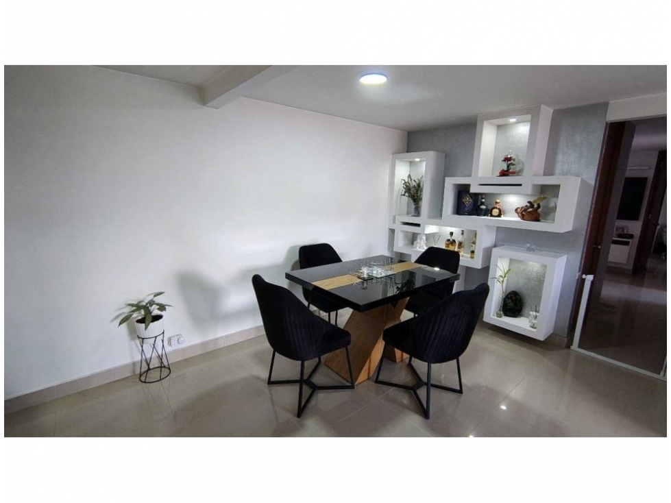 APARTAMENTO EN VENTA LOMA DE LOS BERNAL — foto 5