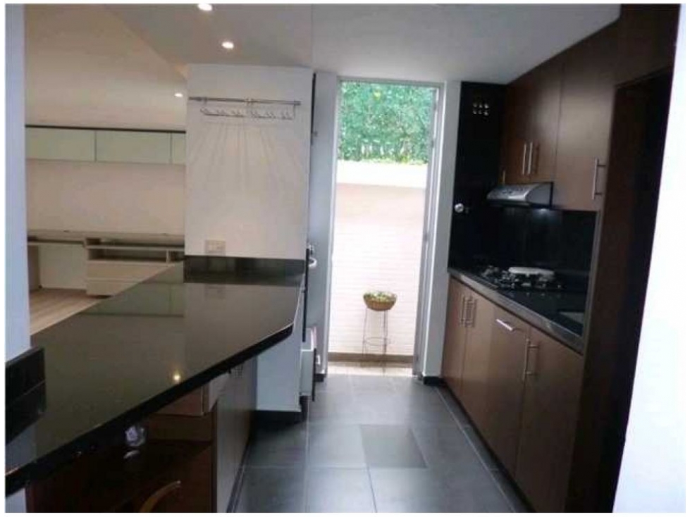CASA EN VENTA REMODELADA BELÉN LA PLAMA — foto 5