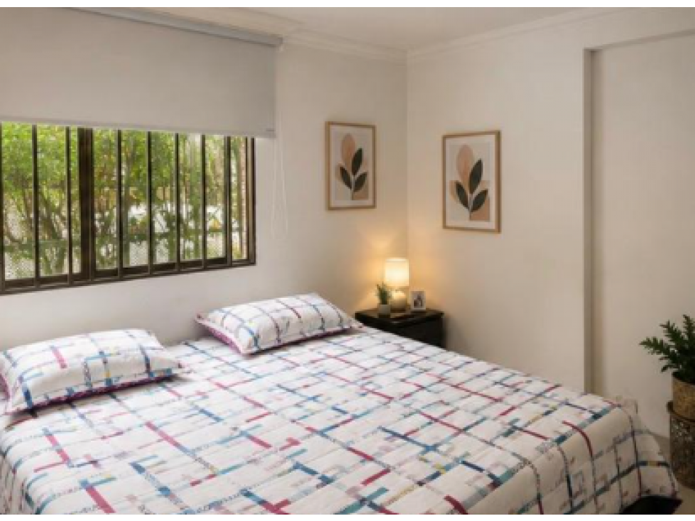 APARTAMENTO EN VENTA LOMA DE LOS BERNAL — foto 5