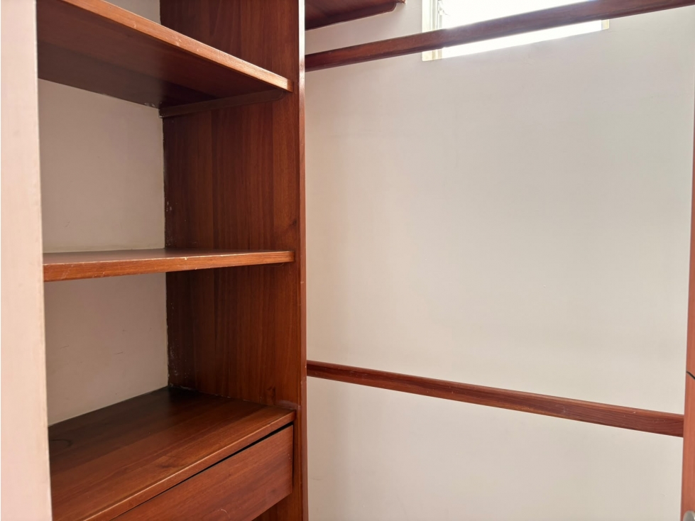 APARTAMENTO EN ARRIENDO EN LOMA DE LOS BERNAL — foto 4