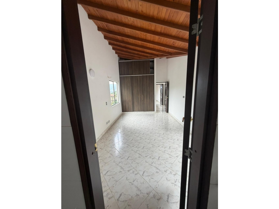 CASA UNIFAMILIAR EN ARRIENDO LA ESTRELLA - 5