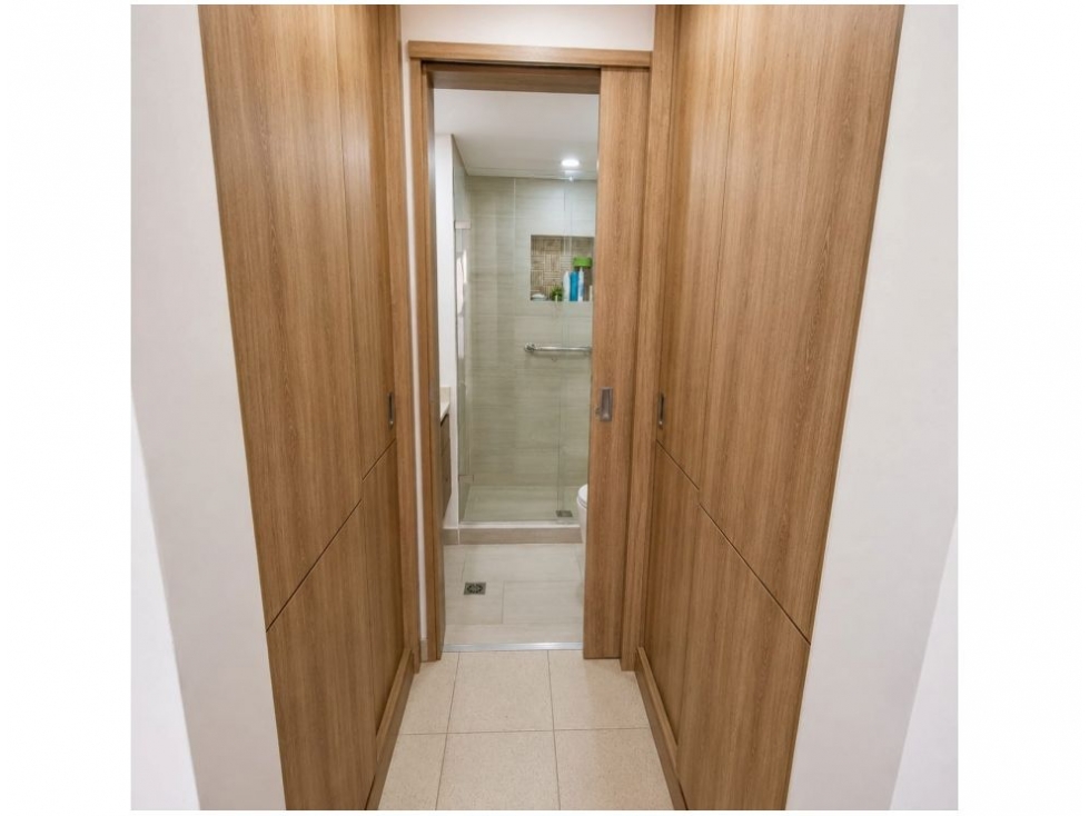 APARTAMENTO EN VENTA LA CASTELLANA SECTOR VILLA DE ABURRA — foto 5