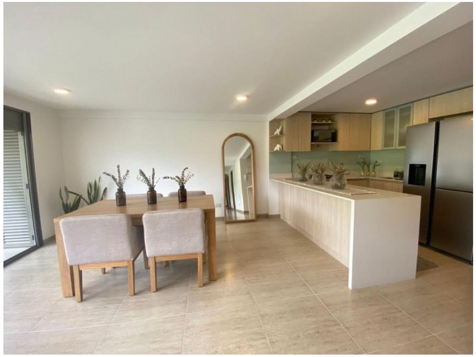 APARTAMENTO EN VENTA LOMA DE LOS BERNAL — foto 5