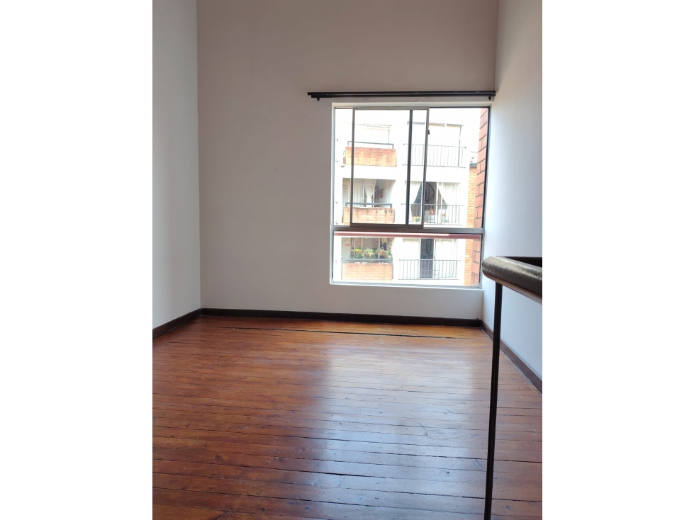 APARTAESTUDIO EN ARRIENDO SECTOR LA CASTELLANA — foto 4