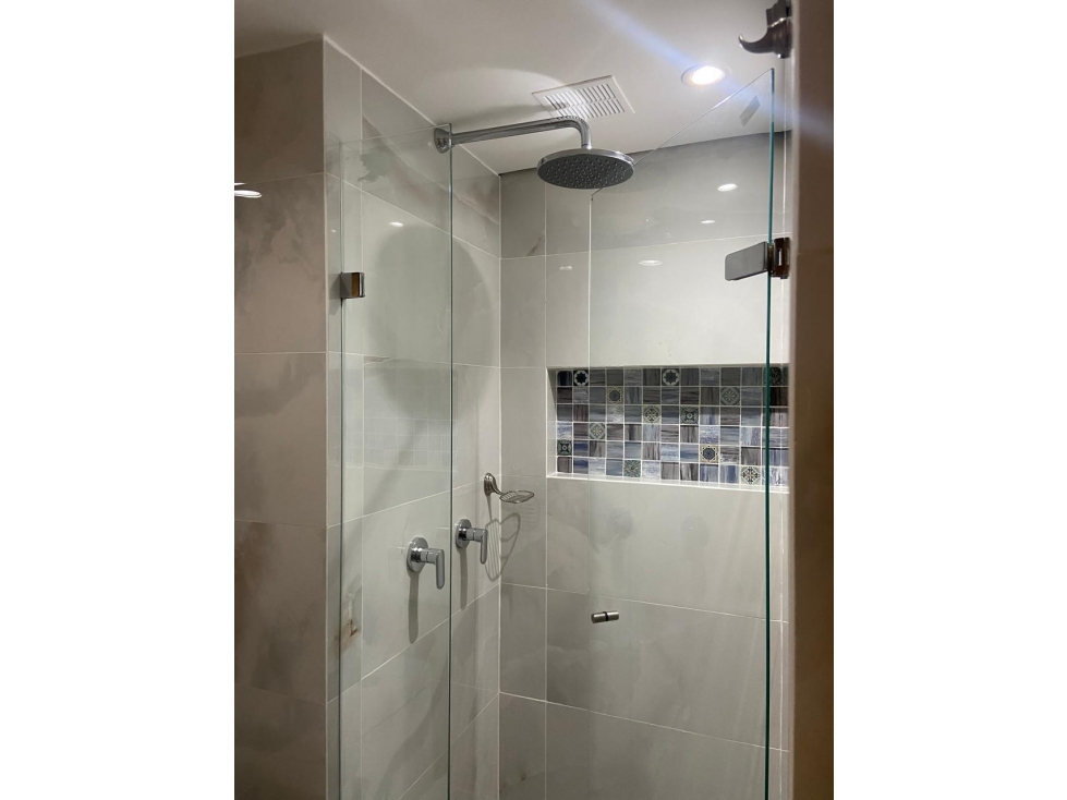 APARTAMENTO EN VENTA RIACHUELOS POBLADO TRANSVERSAL INTERMEDIA — foto 5