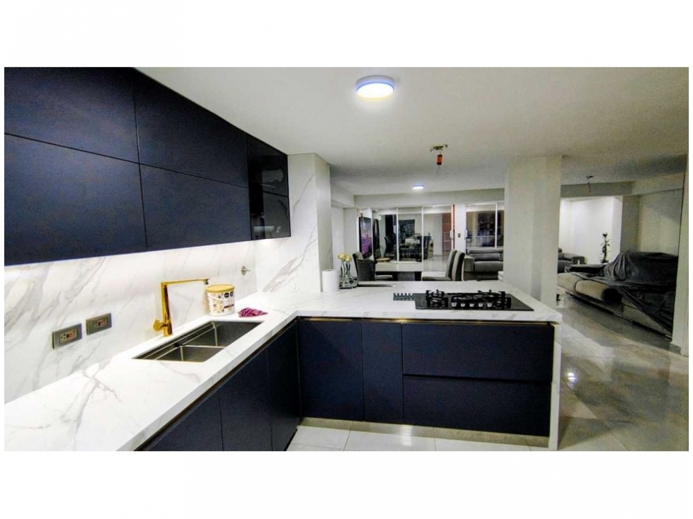 CASA EN VENTA REMODELADA LA MOTA — foto 6