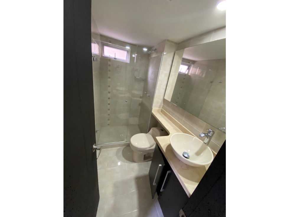 APARTAMENTO LOMA DE LOS BERNAL PARTE BAJA — foto 6