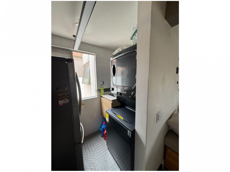 APARTAMENTO EN VENTA LOMA DE LOS BERNAL — foto 6