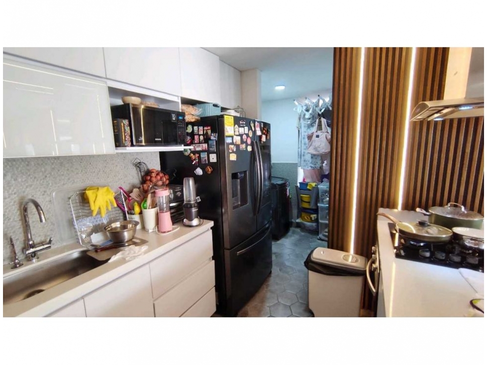 APARTAMENTO EN VENTA EL POBLADO SECTOR CAMPESTRE — foto 6