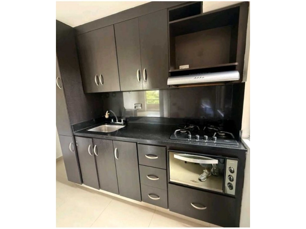 APARTAMENTO EN VENTA LOMA DE LOS BERNAL — foto 6