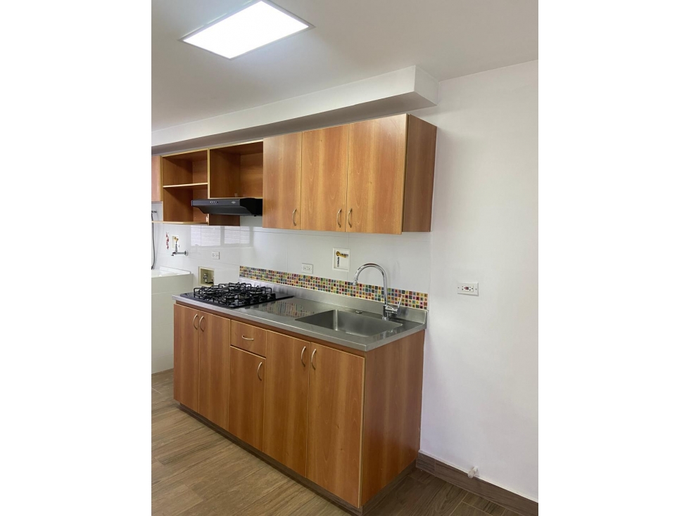 APARTAMENTO EN VENTA RIACHUELOS POBLADO TRANSVERSAL INTERMEDIA — foto 6