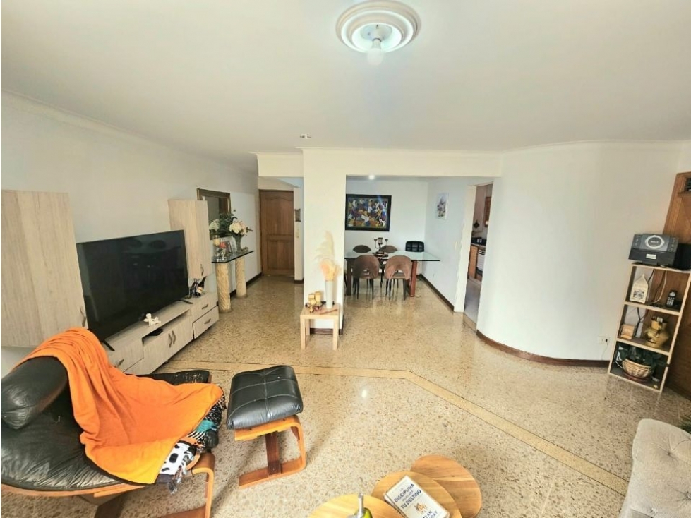 SE VENDE APARTAMENTO EN LAURELES ESTADIO — foto 3