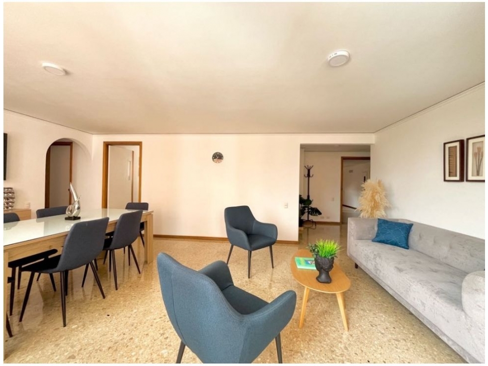APARTAMENTO EN VENTA MILLA DE ORO PARA INVERSIONISTA RENTANDO — foto 5