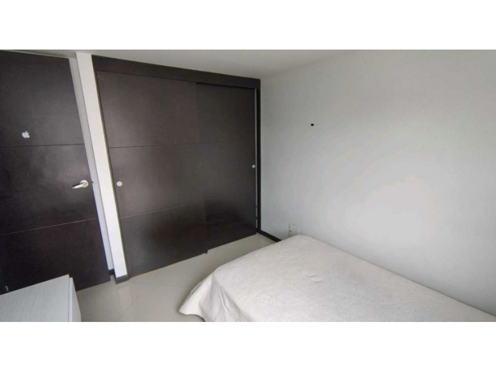 SE VENDE APARTAMENTO EN LOMA DE LOS BERNAL — foto 6