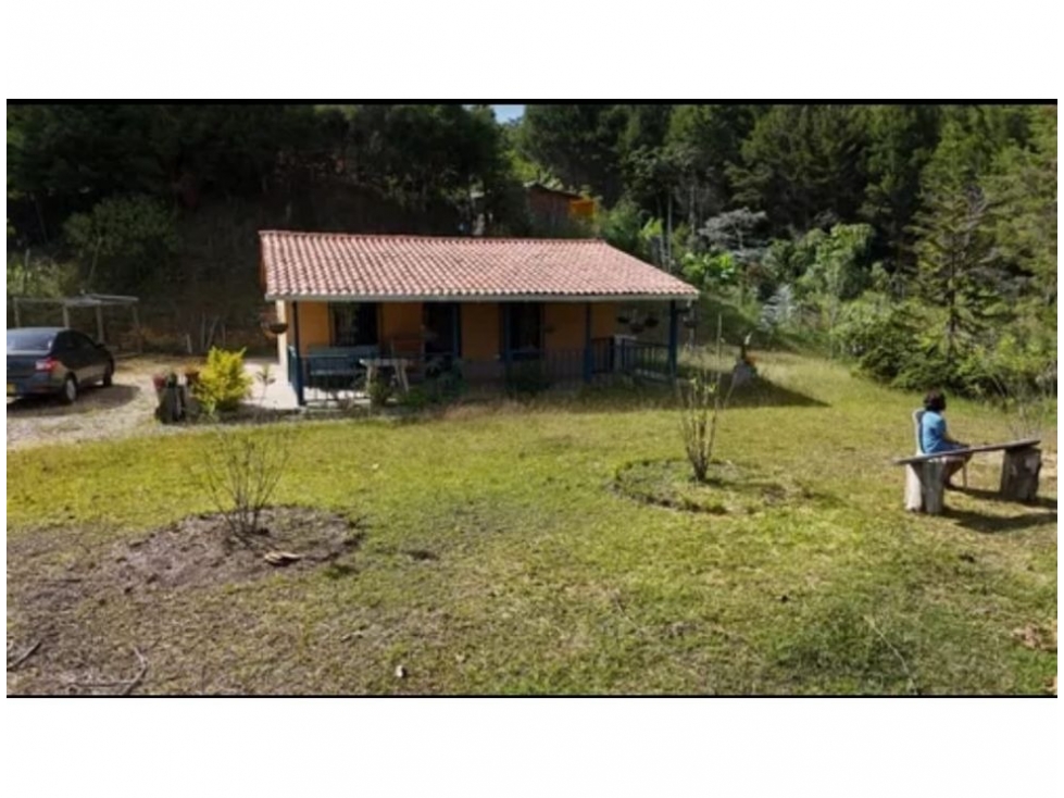 SE VENDE O SE CAMBIA FINCA EN GUARNE VEREDA LA PASTORCITA - 2