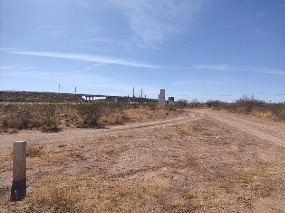 LOTE EN 2 ESQUINAS EN FRACC. LAS AMERICAS - 4