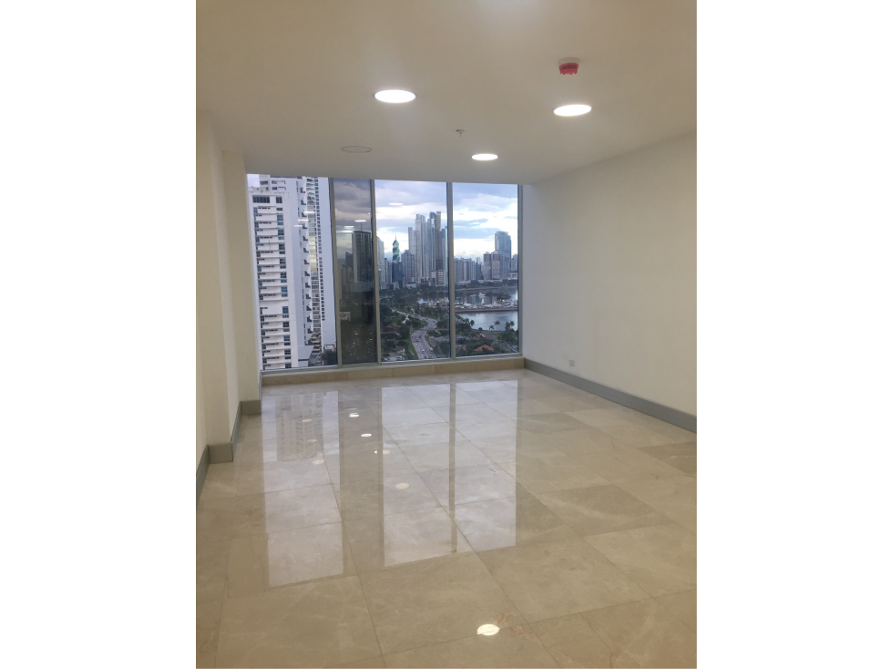 ALQUILO OFICINA BALBOA OFFICE CENTER 46M2 - 3