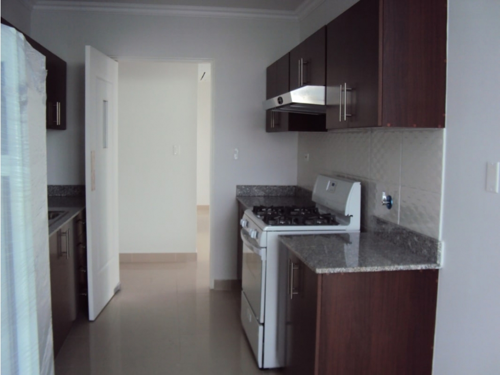 SE ALQUILA APARTAMENTO AMOBLADO 2 REC EN DOS MARES — foto 3