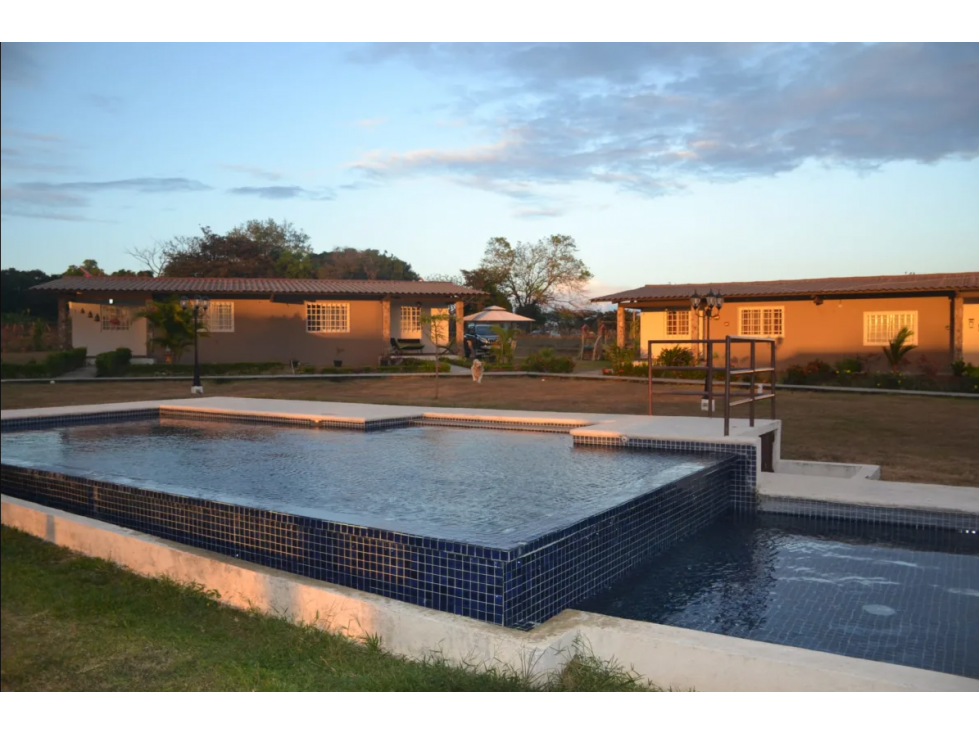 VENDO HERMOSA CASA CAMPESTRE EN LLANO GRANDE, CHIRU, 300MTS GMZ - 4
