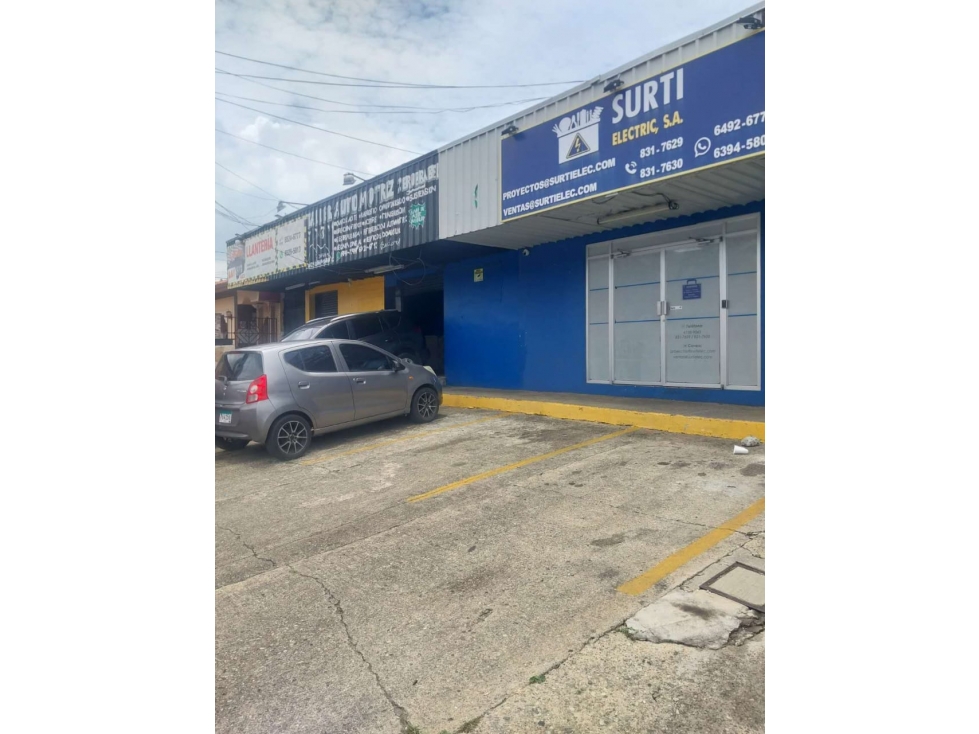 LOCAL COMERCIAL DE 120M2 EN PUEBLO NUEVO - 1