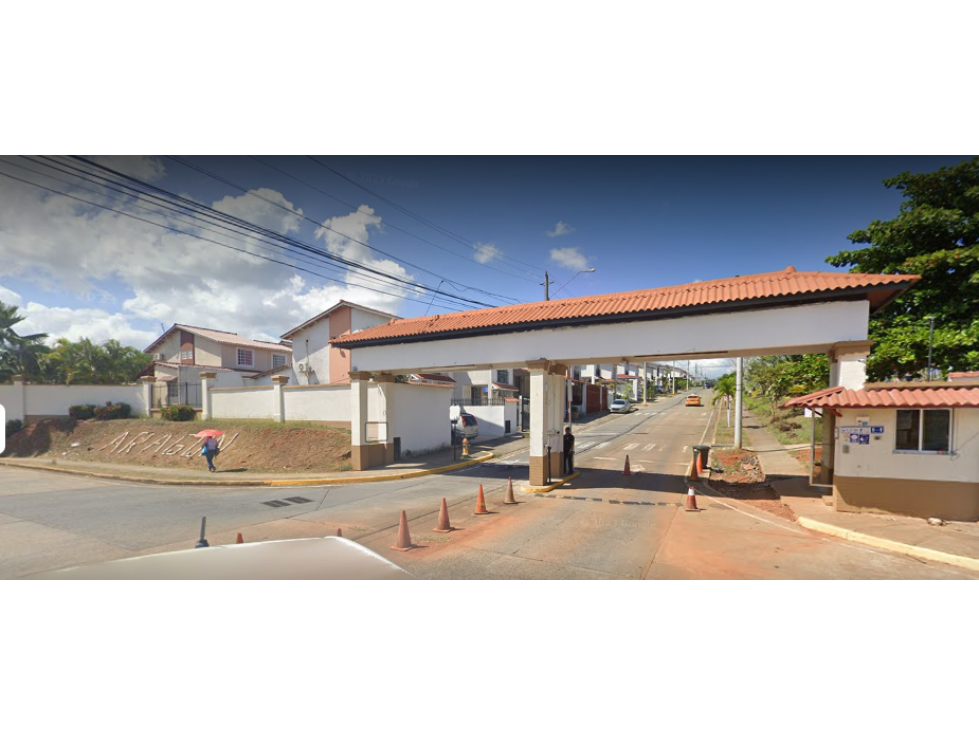 VENDO CASA VILLAS DE ARRAIJÁN URBANIZACIÓN ARAGÓN 3REC