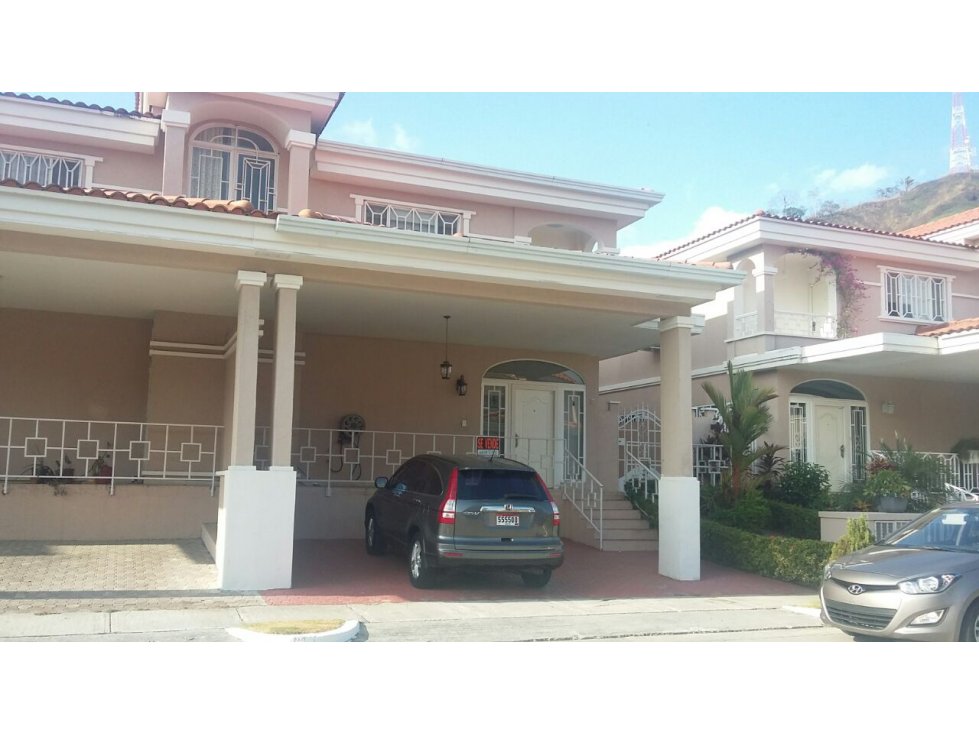ALTOS COUNTRY CLUB 1000 CASA REMODELADA VENTA - 2
