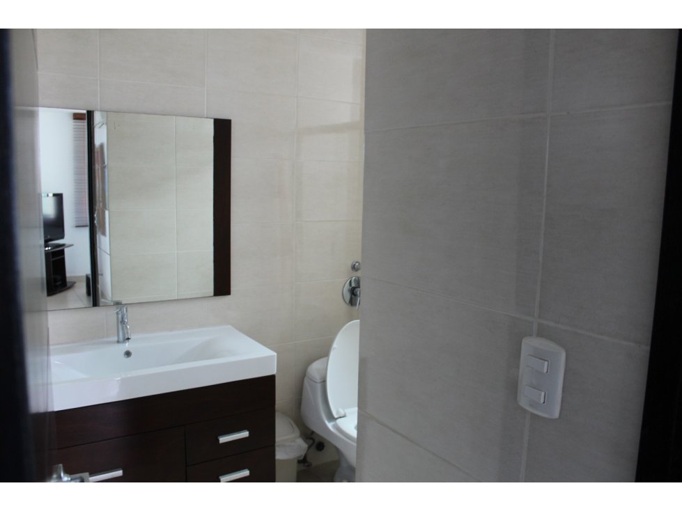 CLAYTON, VENDO APTO. AMOBLADO PH CLAYTON PARK - 3