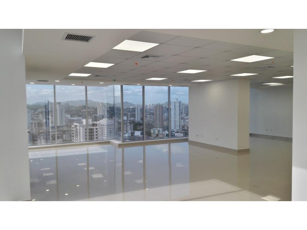 OFICINA 131 M2 SAMUEL LEWIS OBARRIO,TORRE OPTIMA SL55 MTTO INCLUIDO