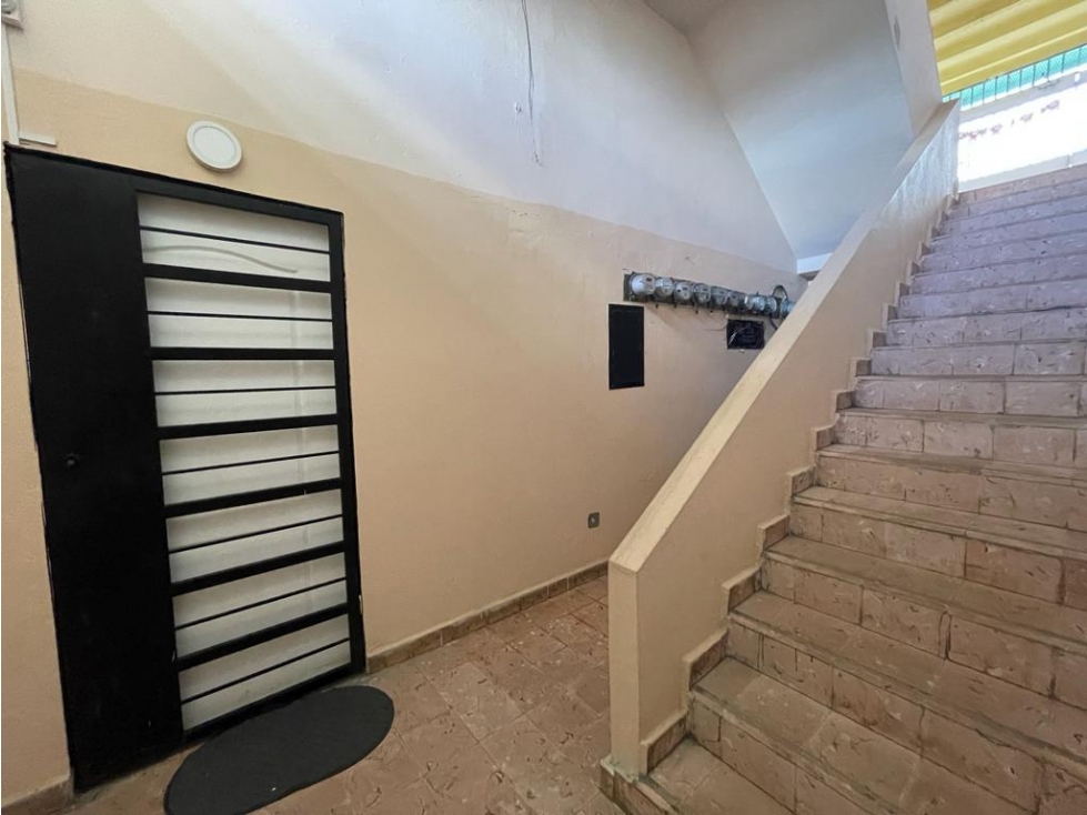 ALQUILO APARTAMENTO EN PEDREGAL TOCUMEN 80 mts - 6