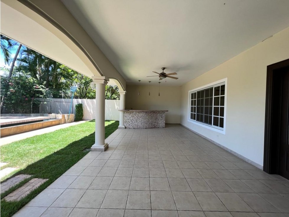 CASA EN COSTA DEL ESTE 4 REC Y PISCINA COSTA SERENA — foto 6