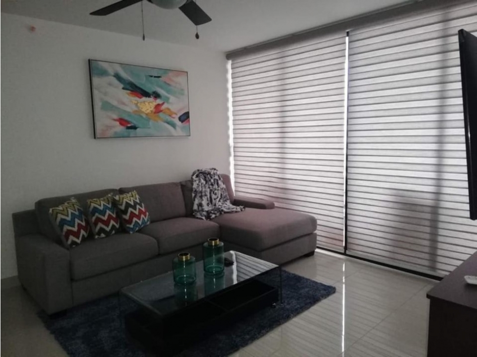 ALQUILER APARTAMENTO EL CARMEN SEMIAMOBLADO MVH