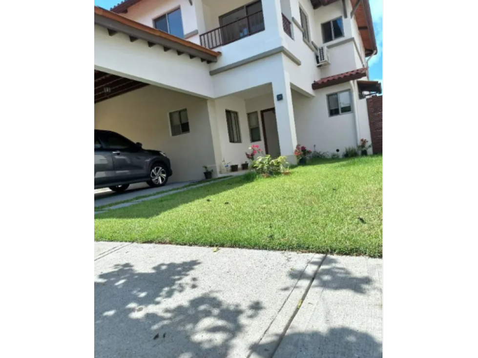 ALQUILER DE CASA EN HOWARD - 1