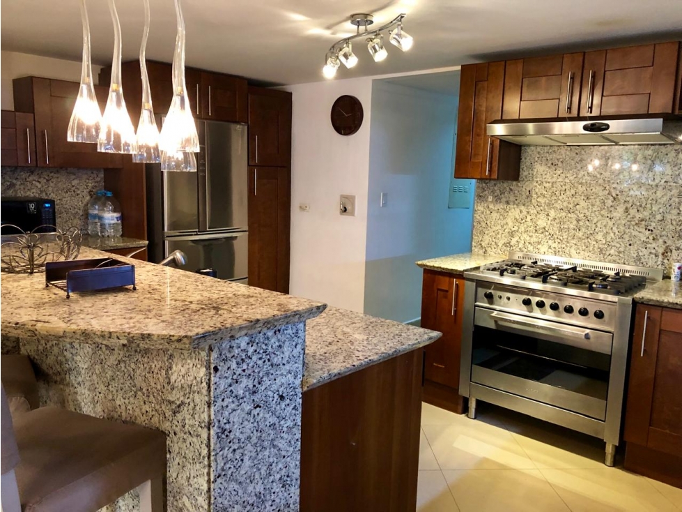 ALQUILER APARTAMENTO CLAYTON EMBASSY CLUB CV