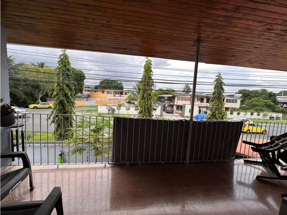 VENTA CASA CON ESTRUCTURA MULTIFAMILIAR EN PARQUE LEFEVRE EV - 5