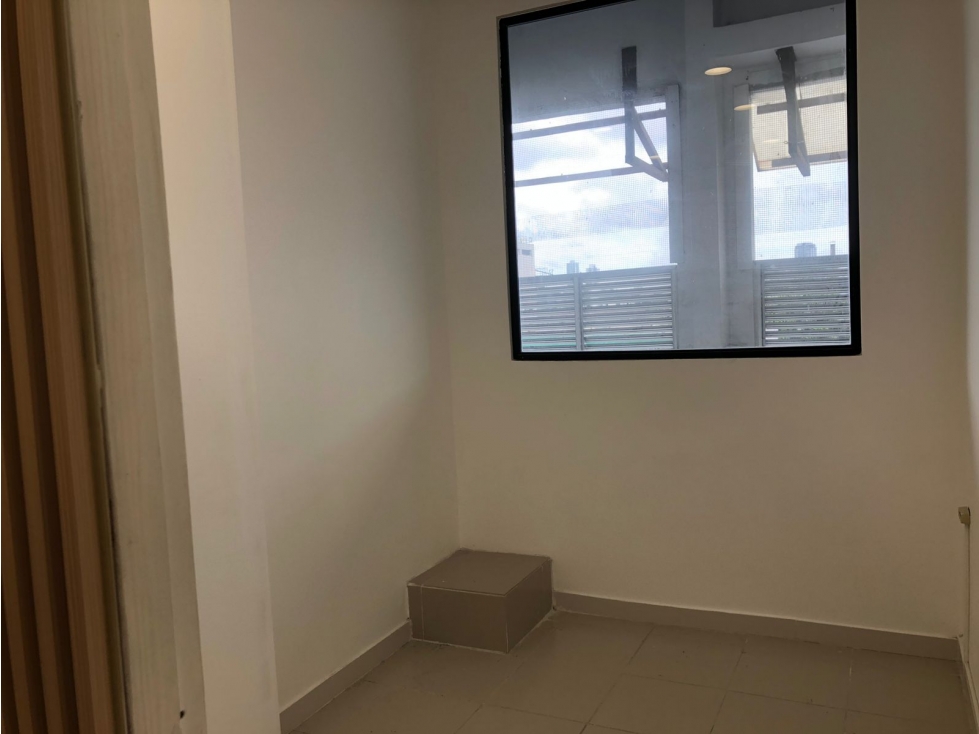 ALQUILER OFICINA EL DORADO 28m2 CENTURY TOWER MLD - 4