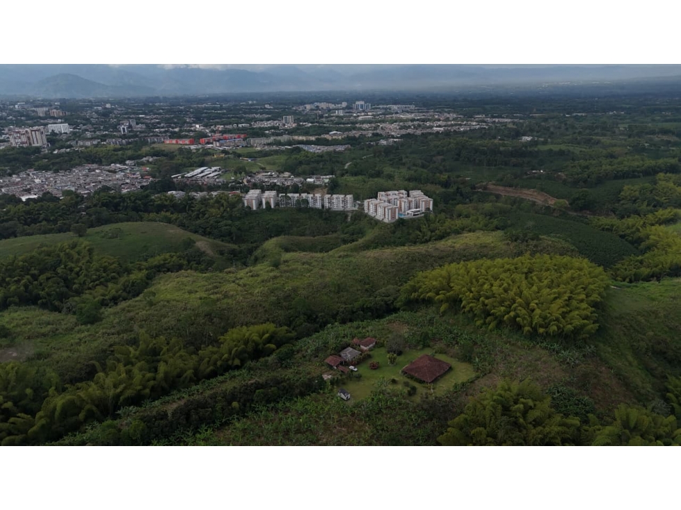 VENTA TERRENO PARA DESARROLLO URBANO COLOMBIA ARMENIA 24HECT — foto 4