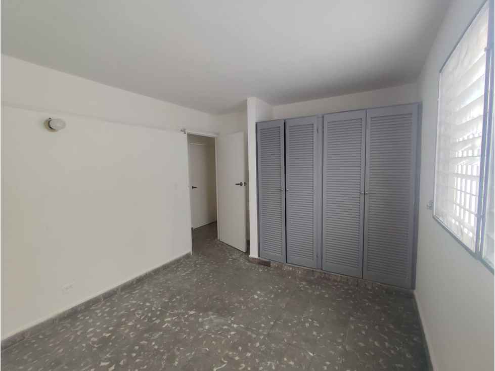 ALQUILER DE APARTAMENTO VACIO EN EL PH HENRY, P. LEFEVRE AQ — foto 3