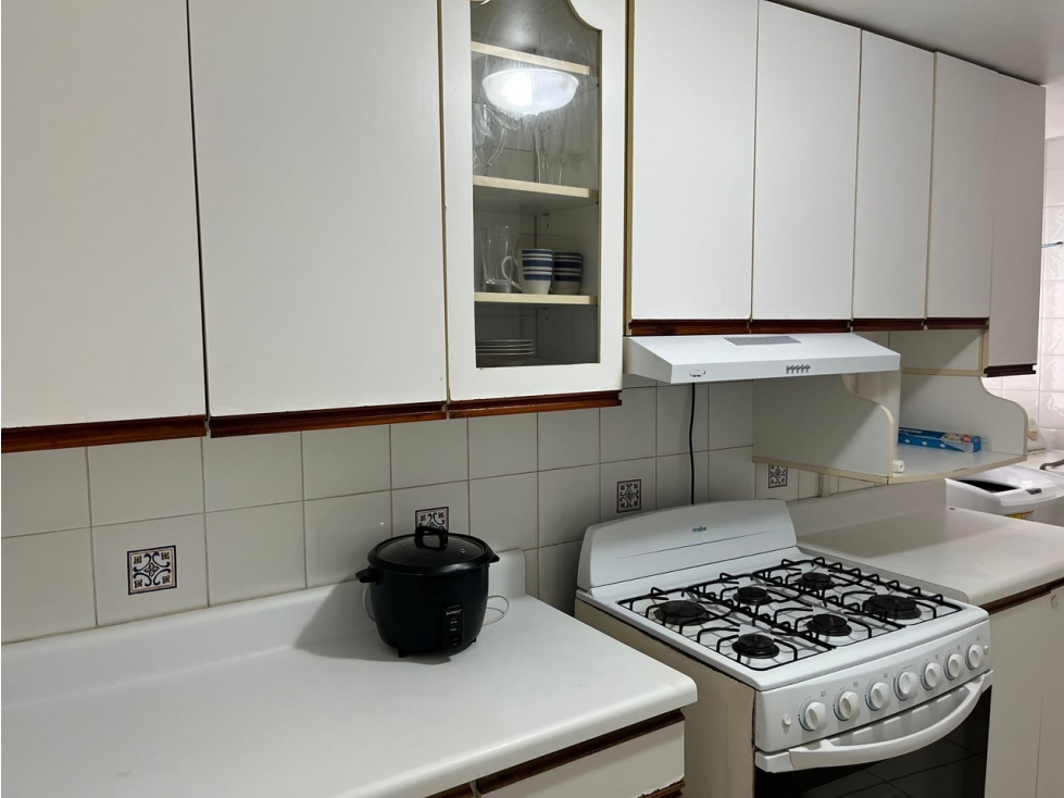 ALQUILER APARTAMENTO SAN FRANCISCO 140M2 AMOBLADO 3 RECAMARAS CV — foto 5