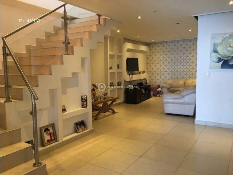 AV. BALBOA ALQUILO BELLO APTO. DUPLEX AMOBLADO - 1