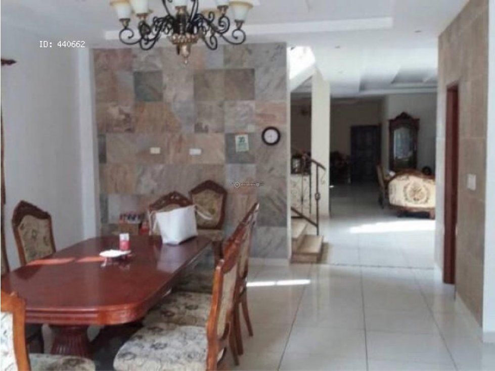 VENDO CASA EN CLAYTON 5REC - 6
