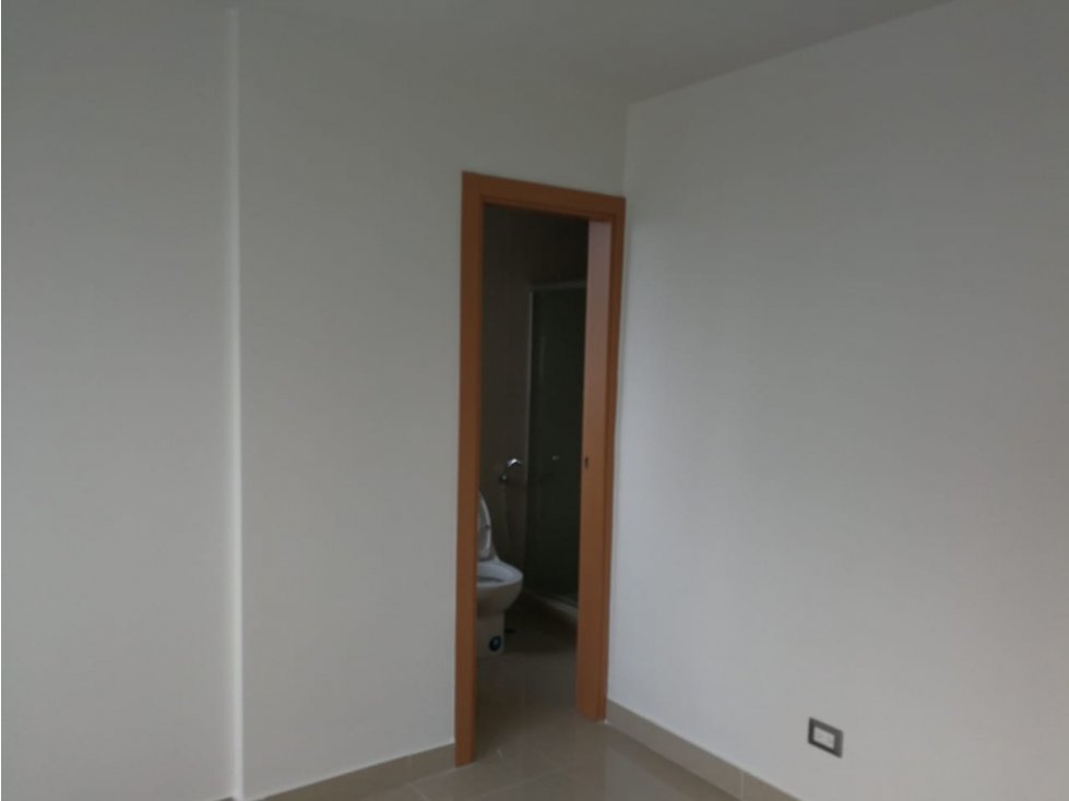 ALQUILER APARTAMENTO EN CONDADO DEL REY PH ROKAS disp. 15/05/24 — foto 2