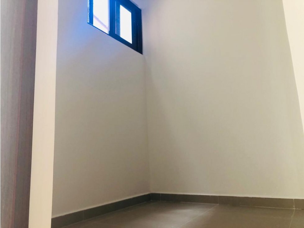 ALQUILO CASA EN BRISAS DEL GOLF 200 MT2 GOLF GARDENS 4 RECAMARAS — foto 4