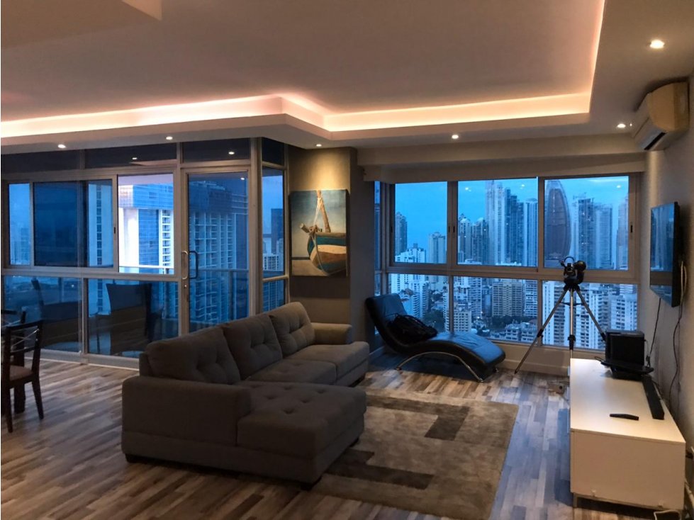 ALQUILER APARTAMENTO AMOBLADO EN AV BALBOA PH GRAND BAY