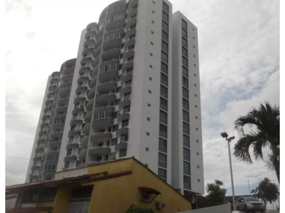 VENTA APARTAMENTO REMODELADO PH TERRAZAS DE MIRAFLORES 3 RECAMARAS