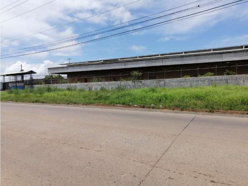 GALPON INDUSTRIAL +LOCAL + OFICINAS CARRETERA PANAMERICANA PACORA - 1