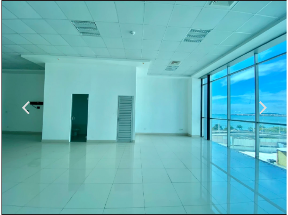 ALQUILER OFICINA 128 m2 CON VISTA, SKY BUSINESS CENTER — foto 3