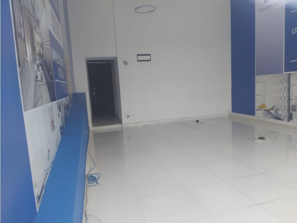 LOCAL COMERCIAL COSTA DEL ESTE PLANTA BAJA EN VIA PRINCIPAL - 5