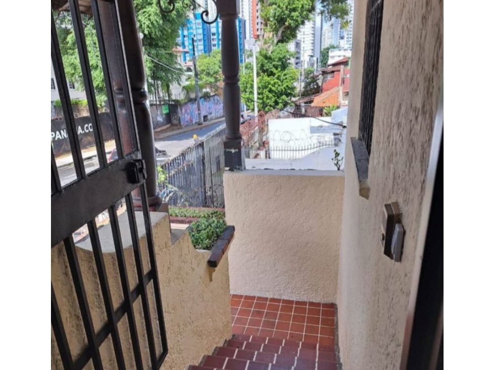 CASA EN VENTA EN AV CUBA BELLA VISTA 6 REC - 2